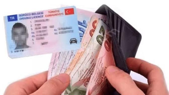 Yeni yılda ehliyet almanın maliyeti 10.000 TL'yi geçecek. Siz ehliyetinizi ne kadara almıştınız?