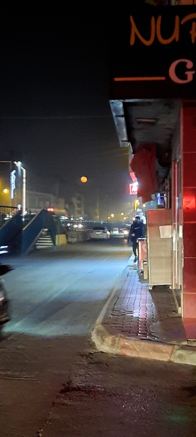 Ay neden kırmızı olur?