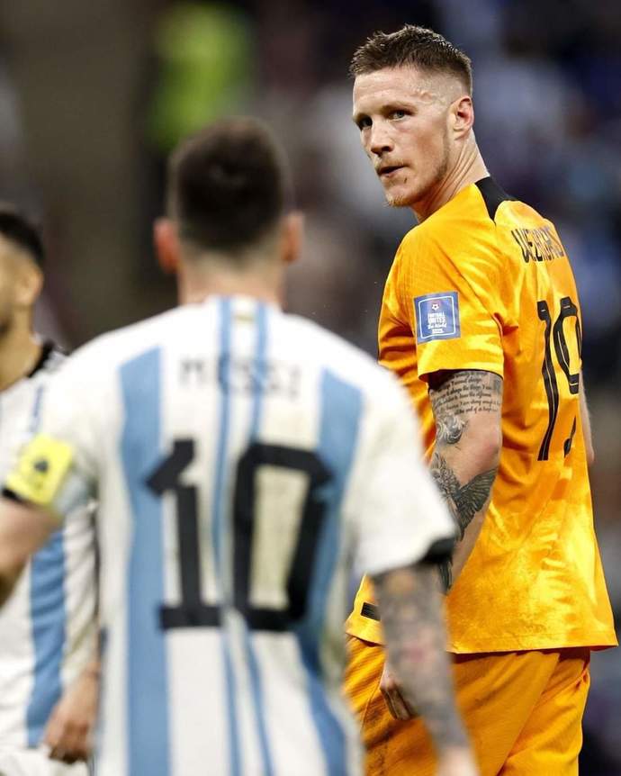 Arjantin, Hollanda'yı normal süresi 2-2 biten maçta penaltı atışları sonrasında 4-3 yenerek yarı finale kaldı! Maçı nasıl buldunuz?