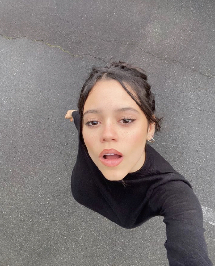 Jenna Ortega hakkında ne düşünüyorsunuz?