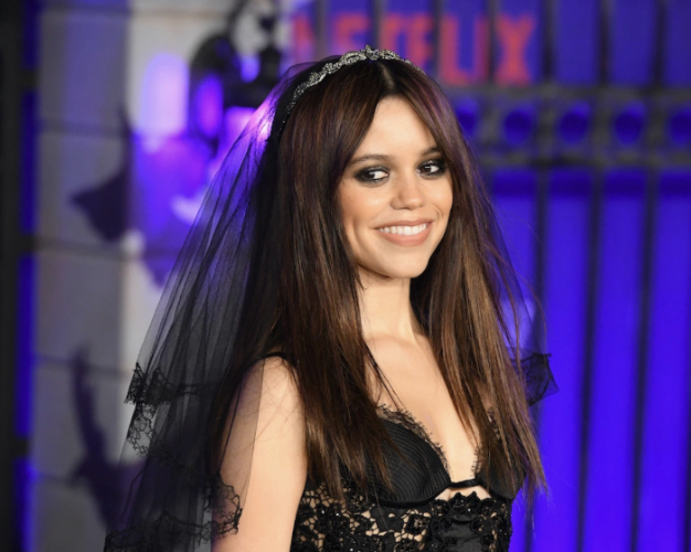 Jenna Ortega hakkında ne düşünüyorsunuz?