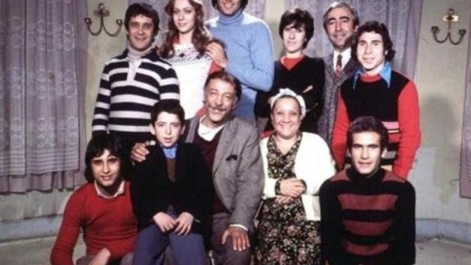 Size çocukluğunuzu hatırlatan bir dizi/film var mı?