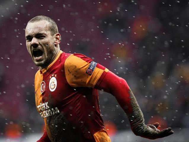 Süper lige gelip izlemeye doyamadığınız bir futbolcu var mı?