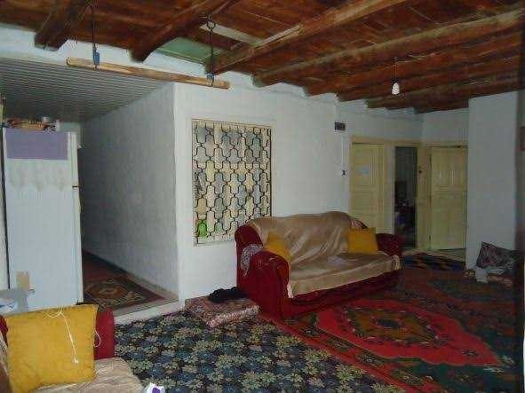 Beni istemeye gelecekler ama ailemden ve evimden utanıyorum. Normal mi?