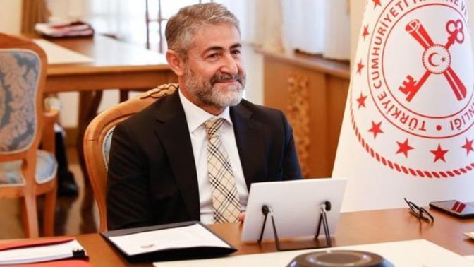 "Dar gelirliye, fakir fukaraya vermek bereket getirir." sadaka mı alıyoruz, emeğimizin karşılığını mı?
