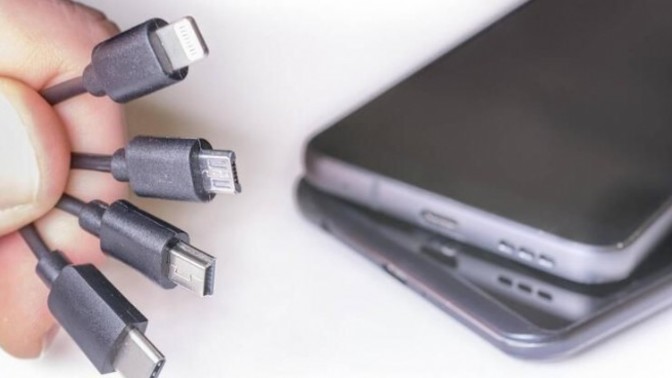 Cep telefonu, tablet ve kameralarda tek tip usb girişine geçilmesi kablo karmaşasına son verir mi?