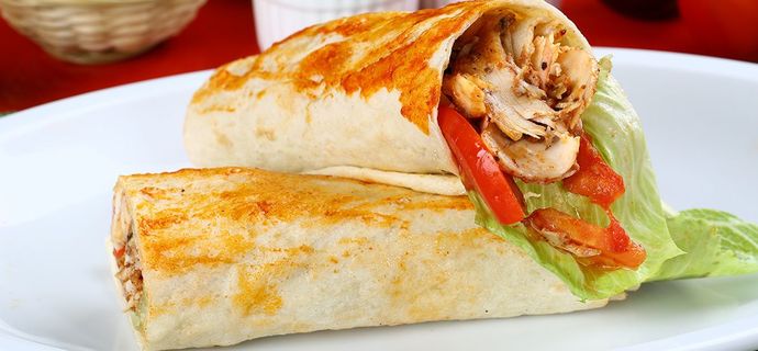 Döner lavaşta mı ekmekte mi daha güzel oluyo?