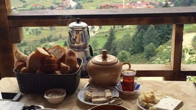 Evde pişirip yapmadığınız veya yaktığınız yemek var mı?