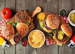 Hamburger yemeye giderken yanınızda çocuklar olursa kendinizi daha az suçlu hisseder misiniz?