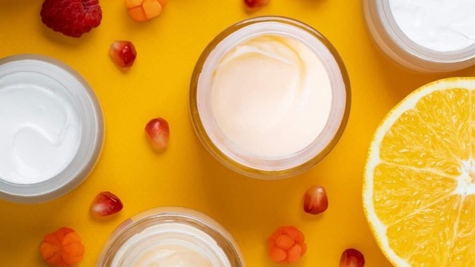 Evde C vitamini bazlı bir cilt ürünü yapılabilir mi?