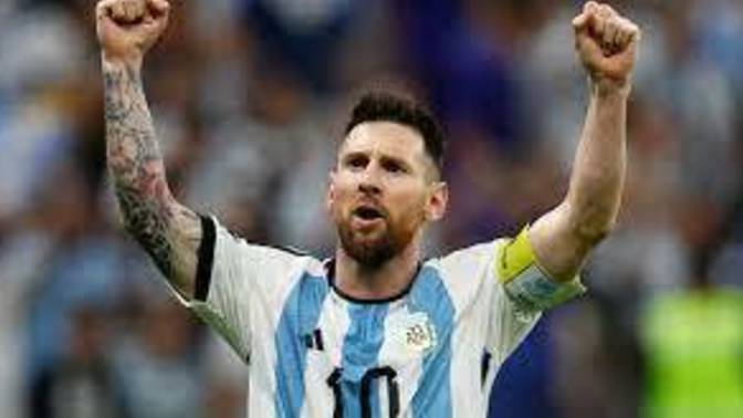 Milat Gazetesi'nin iddiası gündem oldu! Favori futbolcunuz Messi mi yoksa Ronaldo mu?