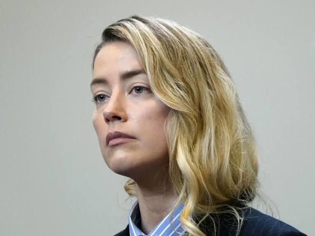Amber Heard’in burnu Allah yapımı mı?