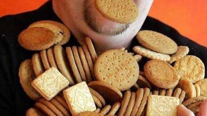 Büsküüt mü, bisküvi mi, püsküüt mü, püskevit mi doğru yazılışı hangisi?