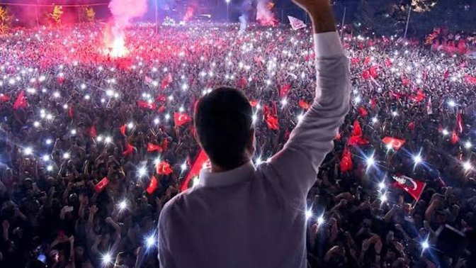Ekrem İmamoğlu 2 yıl 7 ay hapis cezasına çarptırıldı. Cumhurbaşkanı olabilecek kişiler neden teker teker hapse atılıyor?