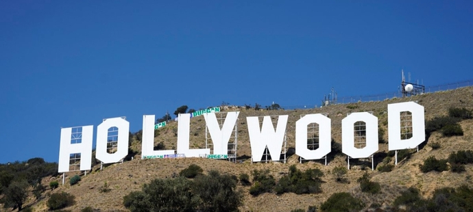 Büyük anket başlıyor: Hollywood mu yoksa Bollywood mu?