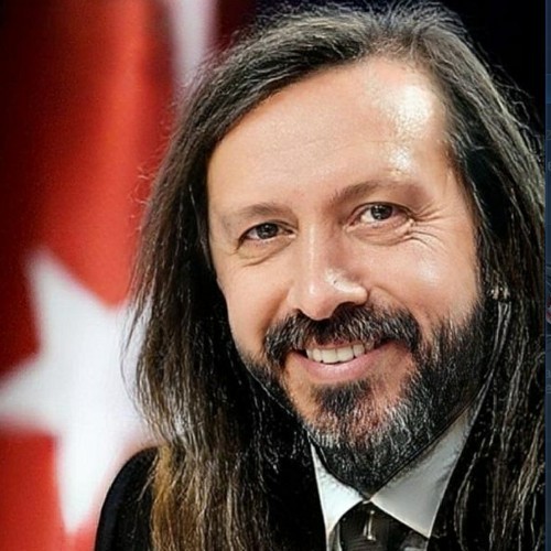 Uzun saç her erkeğe yakışır mı?