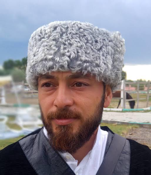 Kürklü şapka takar mısın?