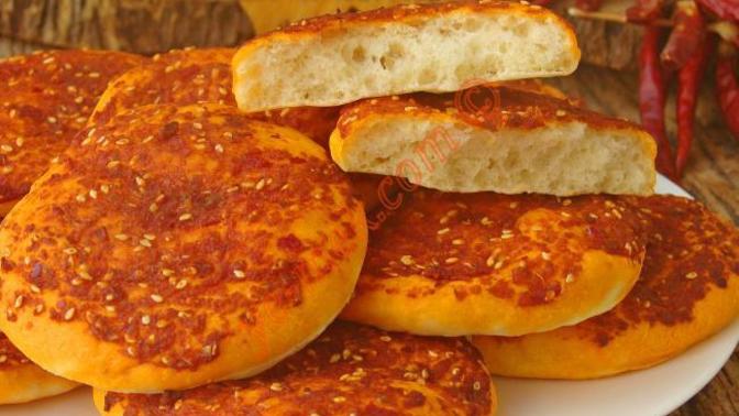 Biberli ekmek seviyor musun?