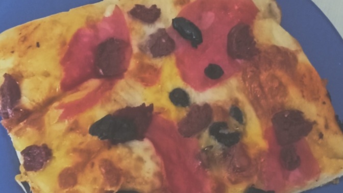 Ev pizzası mı tercih edersin, hazır pizza mı?