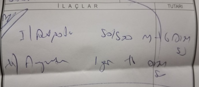 Doktor yazısı okuyabilen var mı?
