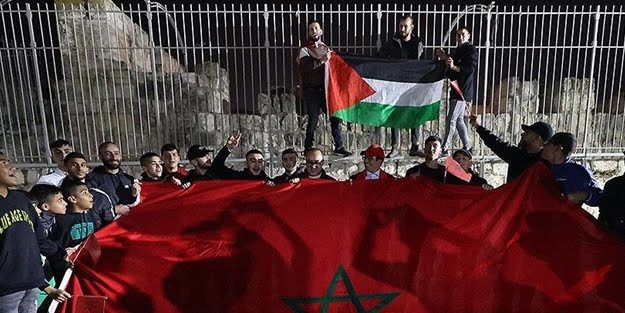 Katarda fas taraftarlı filistin için eylem yapıyor