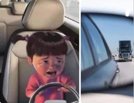 Araba sürerken böyle miyiz?