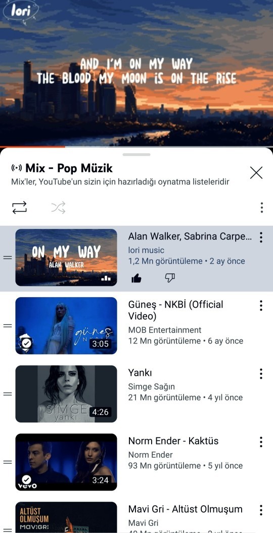 Spotify/YouTube müzik vb uygulamalarda listenin ilk başındaki şarkını bana hediye etseniz bu şarkı/şarkıcı kim ve ne olurdu?