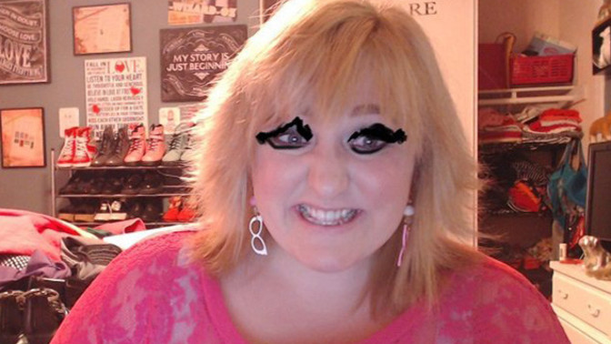 Makyajın istediğin gibi olmaması buluşmayı iptal etmek için mantıklı mı?