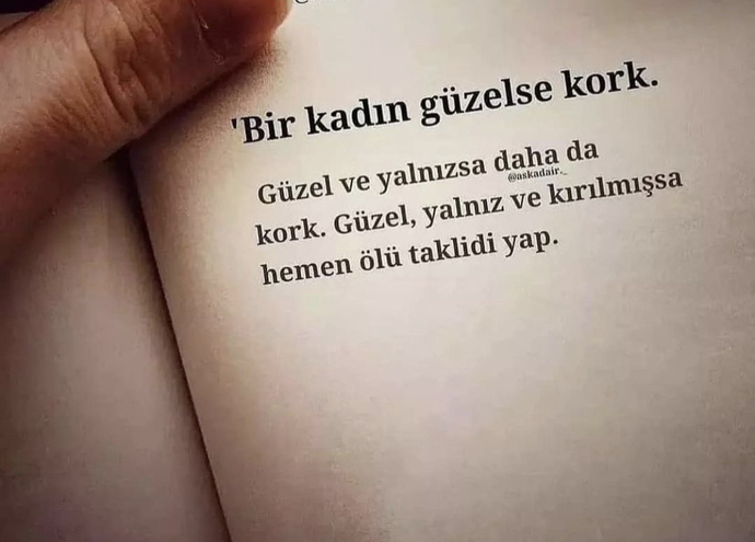 Bir kadın güzelse, kormak mı gerekir 😅?