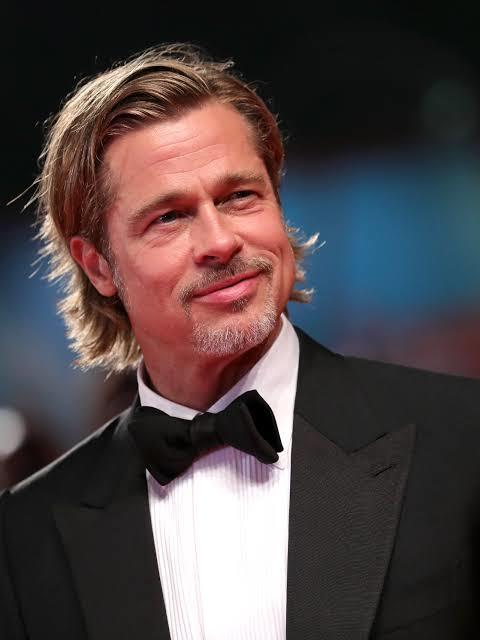 Leonardo DiCaprio filmleri mi Brad Pitt filmlerini mi tercih edersiniz?