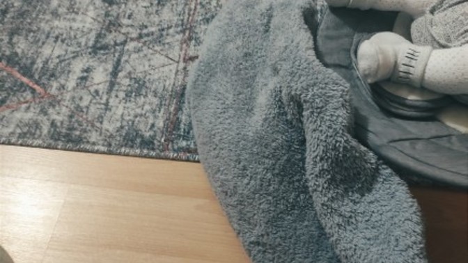 Bu şahıs sürekli üstünü açıyor. Nasıl engel olabilirim 👩🏻‍🍼?