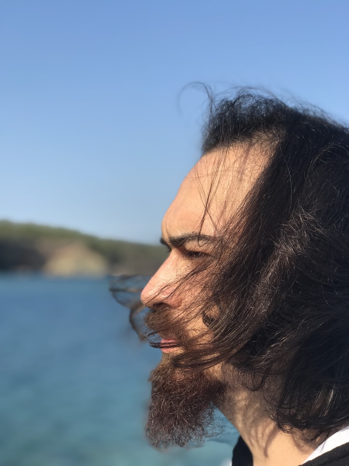 Saçlarımı boyatmayı düşünüyorum, sizce hangi renk yakışır?