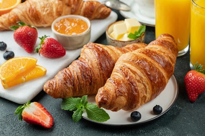 Mutfakta harika yemek pişirirken kullanılan aletler mi size özel püf noktaları mı daha önemlidir?