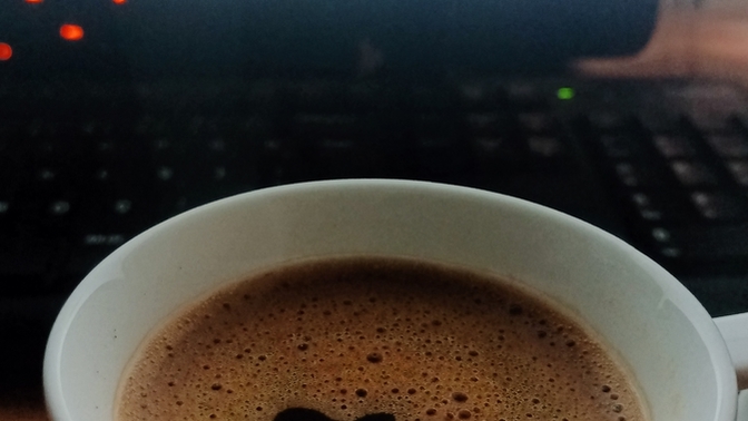 Tarafını seç! Türk kahvesi mi, Nescafe mi?