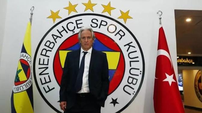 TFF Başkanı, Fenerbahçe'nin sahaya beş yıldızlı formayla çıkması halinde ceza alacağını söyledi! Sizce bu doğru olur mu?