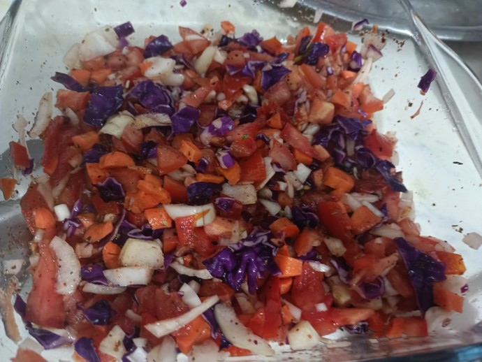 Salata sever misiniz?