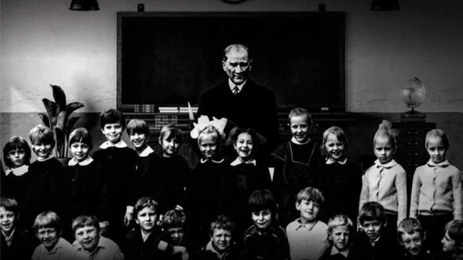 Başöğretmen "Mustafa Kemal Atatürk" yaşasaydı, bizzat ondan eğitim almak büyük bir onur kaynağı olurdu değil mi KScan?