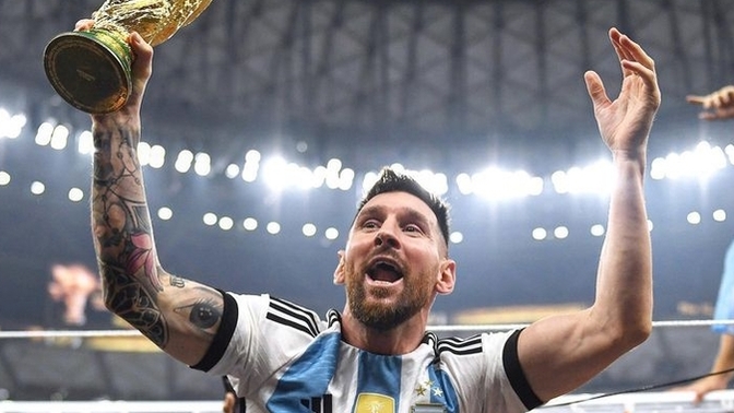 Lionel Messi PSG ile sözleşme uzatmayı kabul etti! Ne düşünüyorsunuz?