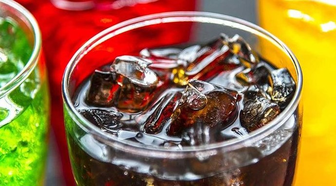2.5 litre kola 27 Aralıkta 30 TL! Asgari ücrete gelecek zam yine hepimizden çıkmaya başlıyor mu?
