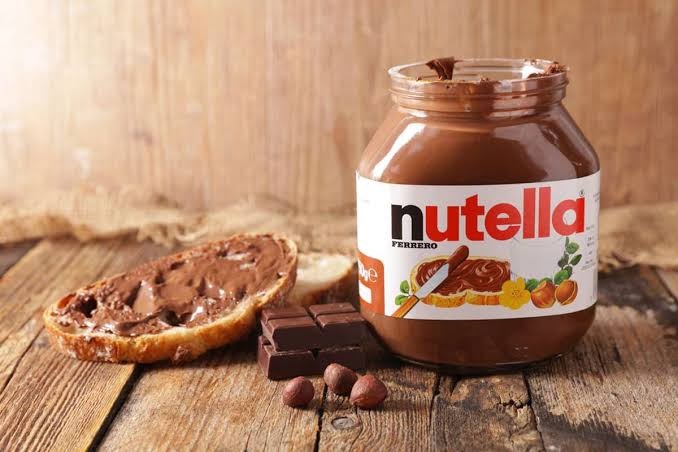 En kral sürülebilir çikolata Nutella mıdır?