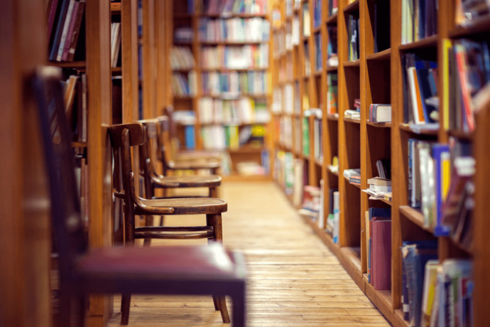 Bilgiye ulaşmak için kitapları mı tercih edersiniz, interneti mi?