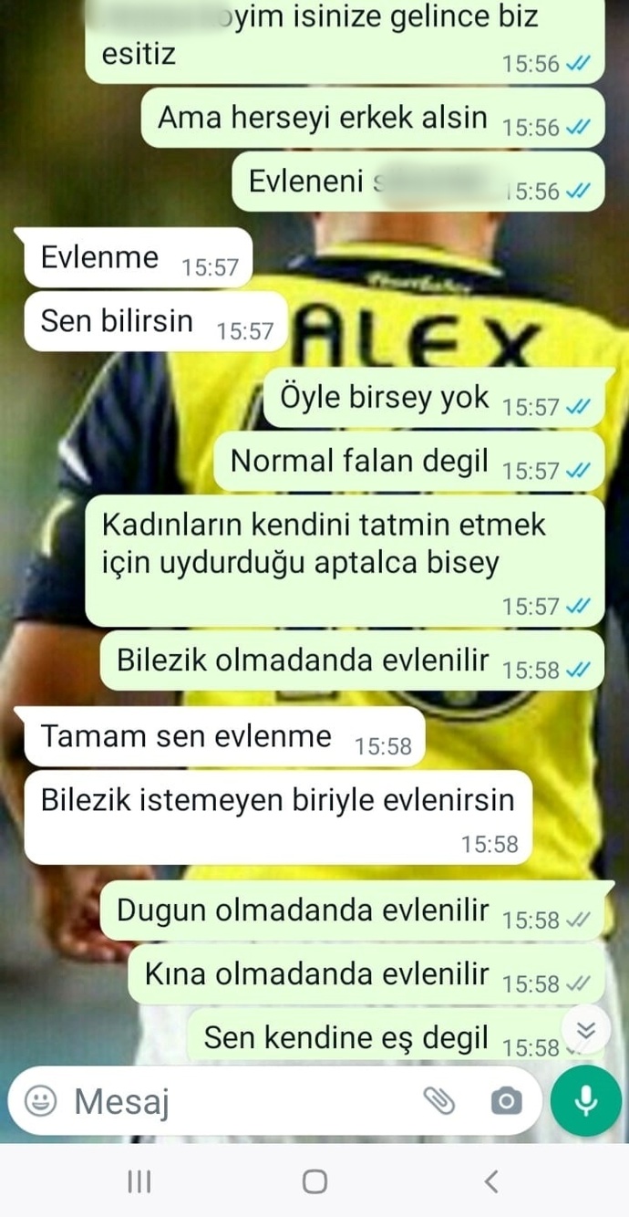 Evlilik için bilezik diye tutturan nişanlıma rest çektim.. Bu kız akrabalarına gösteriş için mi bilezik istiyor?