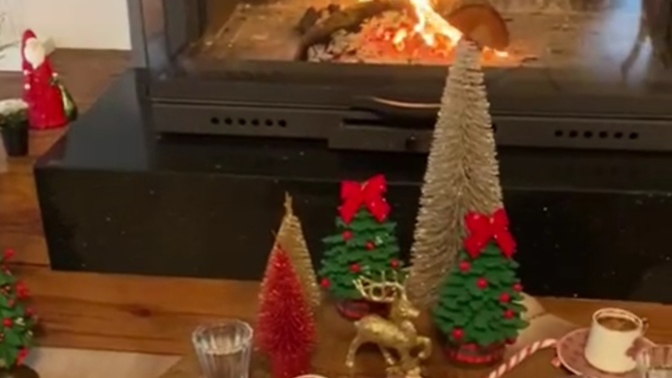 Bizimle kahve içmek ister misin?