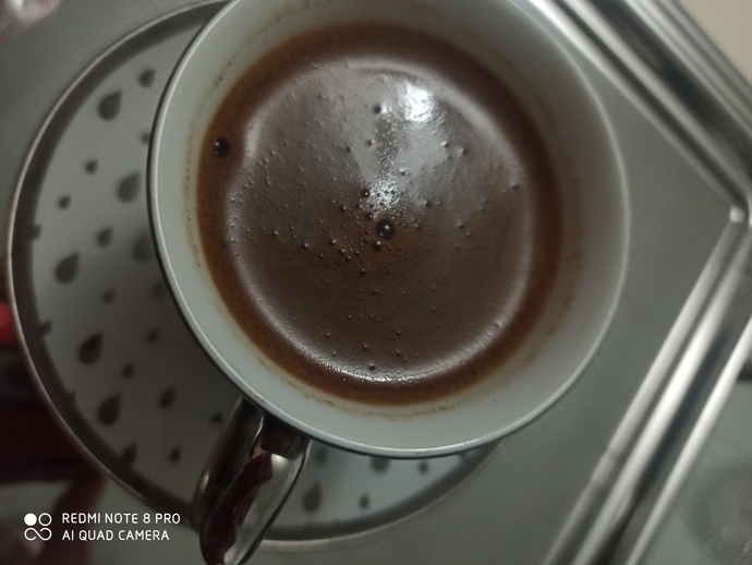 Türk kahvesi sever misiniz? yoksa Nescafe mi?
