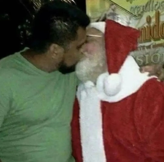 Noel Baba gerçek olsaydı bu yıl yaramazlar listesinde mi olurdun uslular mı?