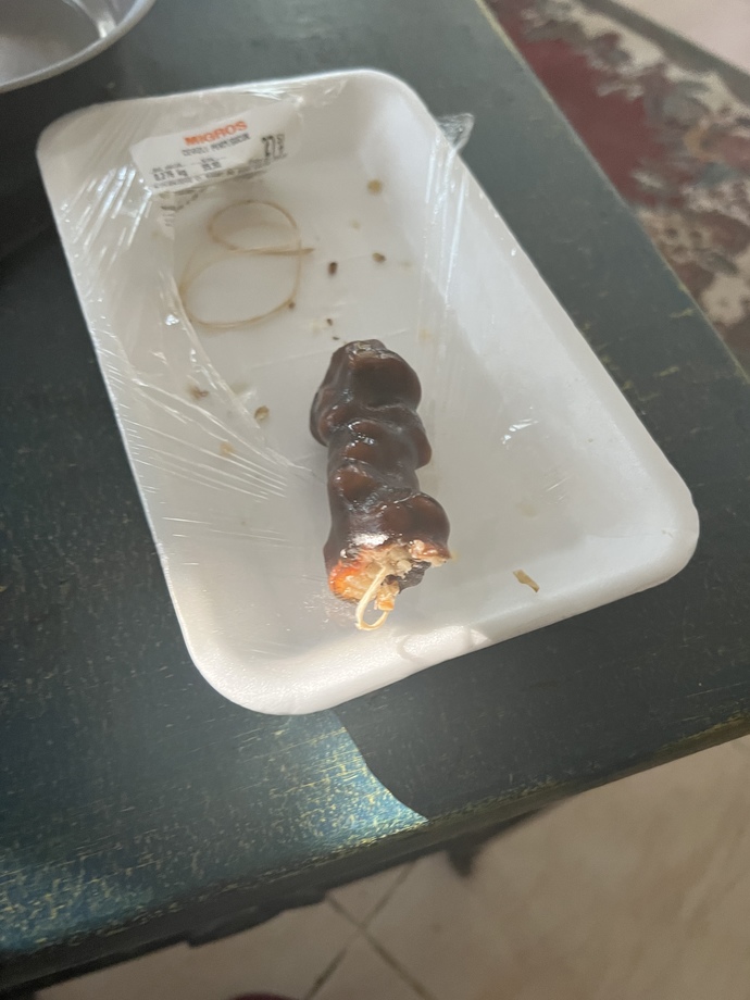 Ekmek arası sucuklu ekmek yapacağım bu sucuk neden böyle…?