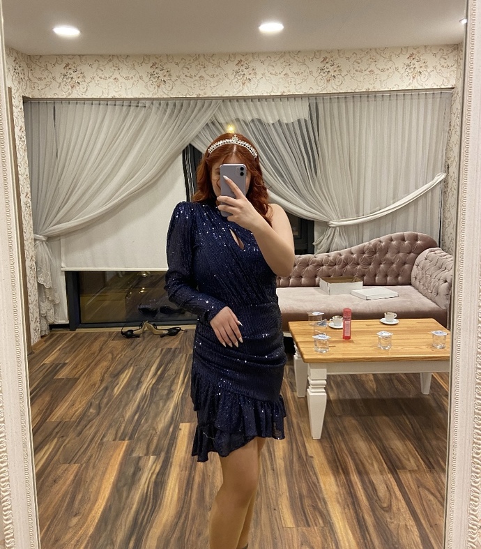 Sizce görümce için abartı bir kombin mi?