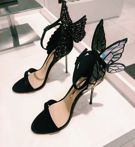 Nasıl buluyorsunuz bu tür ayakkabıları 👠?