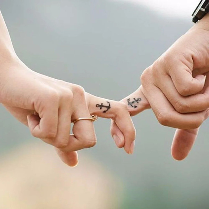 Partnerinizde eski sevgilisinin dövmesi olması sizin için sorun mudur?