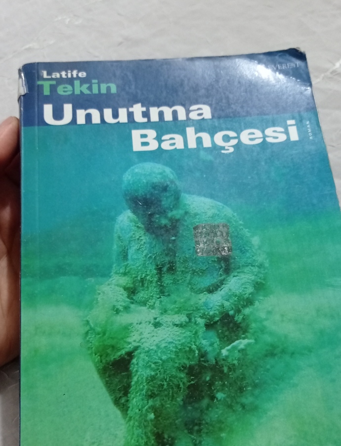 Evdeyken kendinizi en çok ne yaparken buluyorsunuz?